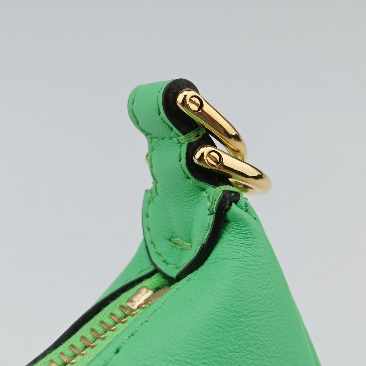 Nano Fendigraphy Green Leather 7AS089 7AS089 AKKT 238.0189ナノ フェンディグラフィー グリーン レザー 7AS089 7AS089 AKKT 238.0189