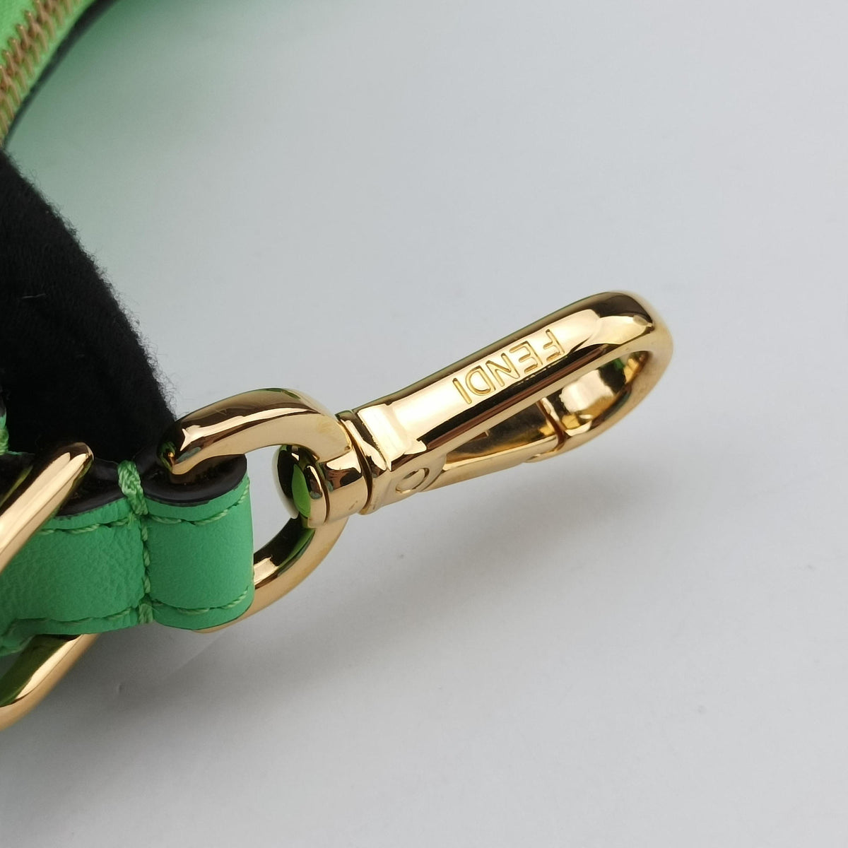 Nano Fendigraphy Green Leather 7AS089 7AS089 AKKT 238.0189ナノ フェンディグラフィー グリーン レザー 7AS089 7AS089 AKKT 238.0189