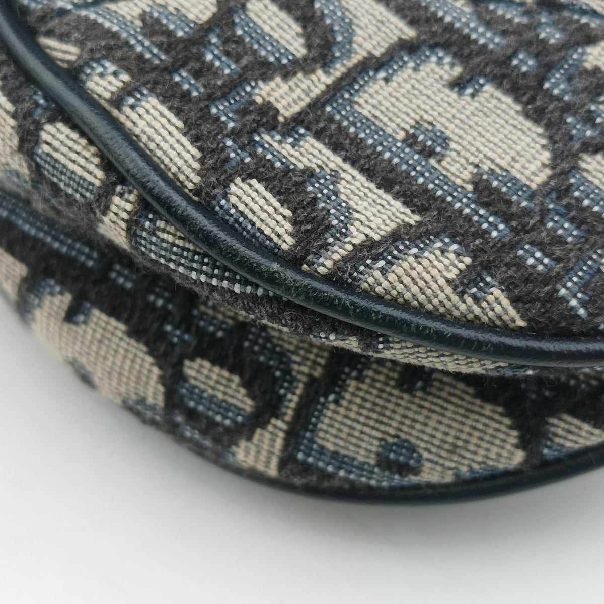 Saddle Navy Jacquard × Leather 28-MA-0210 IC Chipサドル ネイビー ジャガード×レザー 28-MA-0210 ICチップ