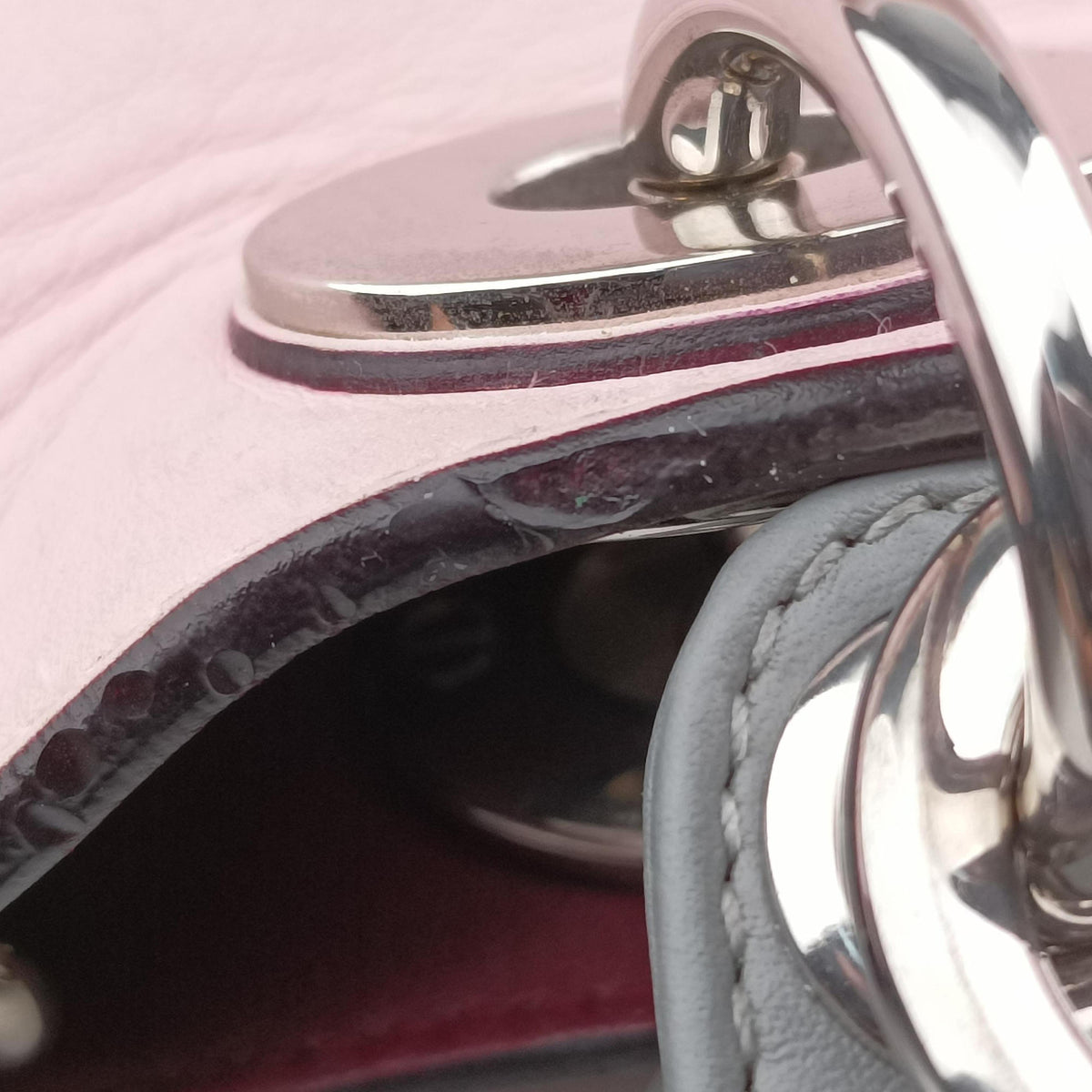 Diorissimo Pink×gray Leather 09-MA-0144ディオリッシモ ピンク×グレー レザー 09-MA-0144