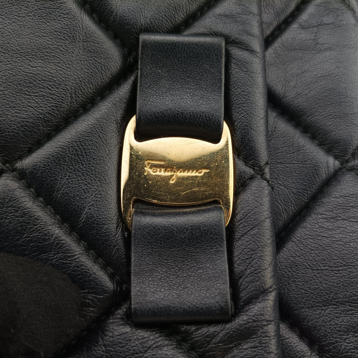 Vara Quilted Black Leather KM-22 C150ヴァラ キルテッド ブラック レザー KM-22 C150