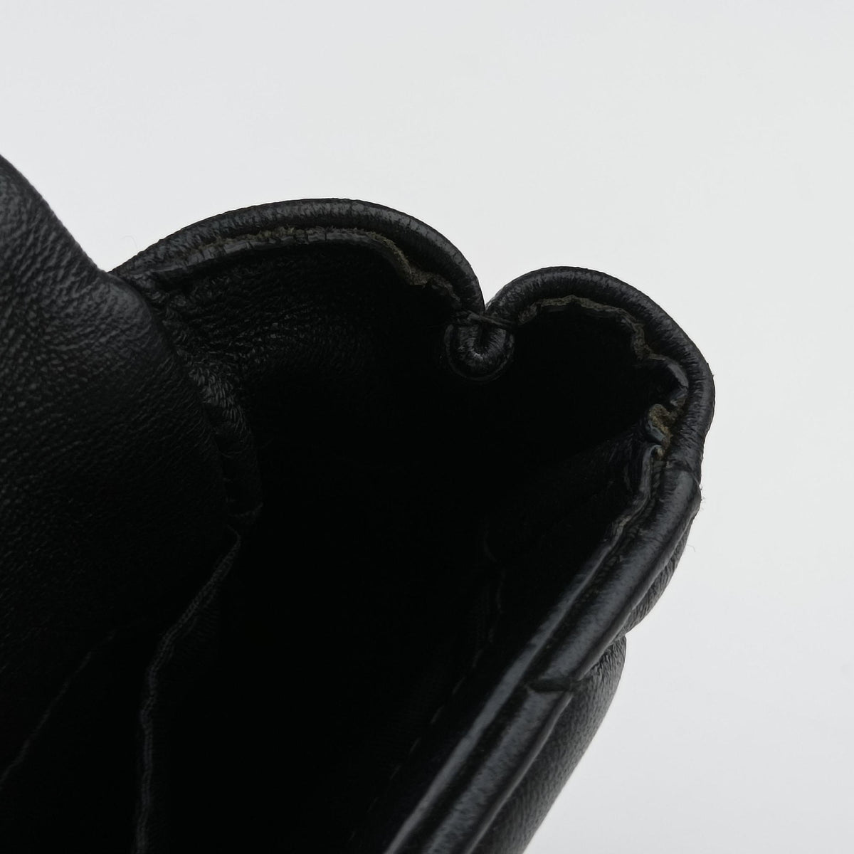 Vara Quilted Black Leather KM-22 C150ヴァラ キルテッド ブラック レザー KM-22 C150