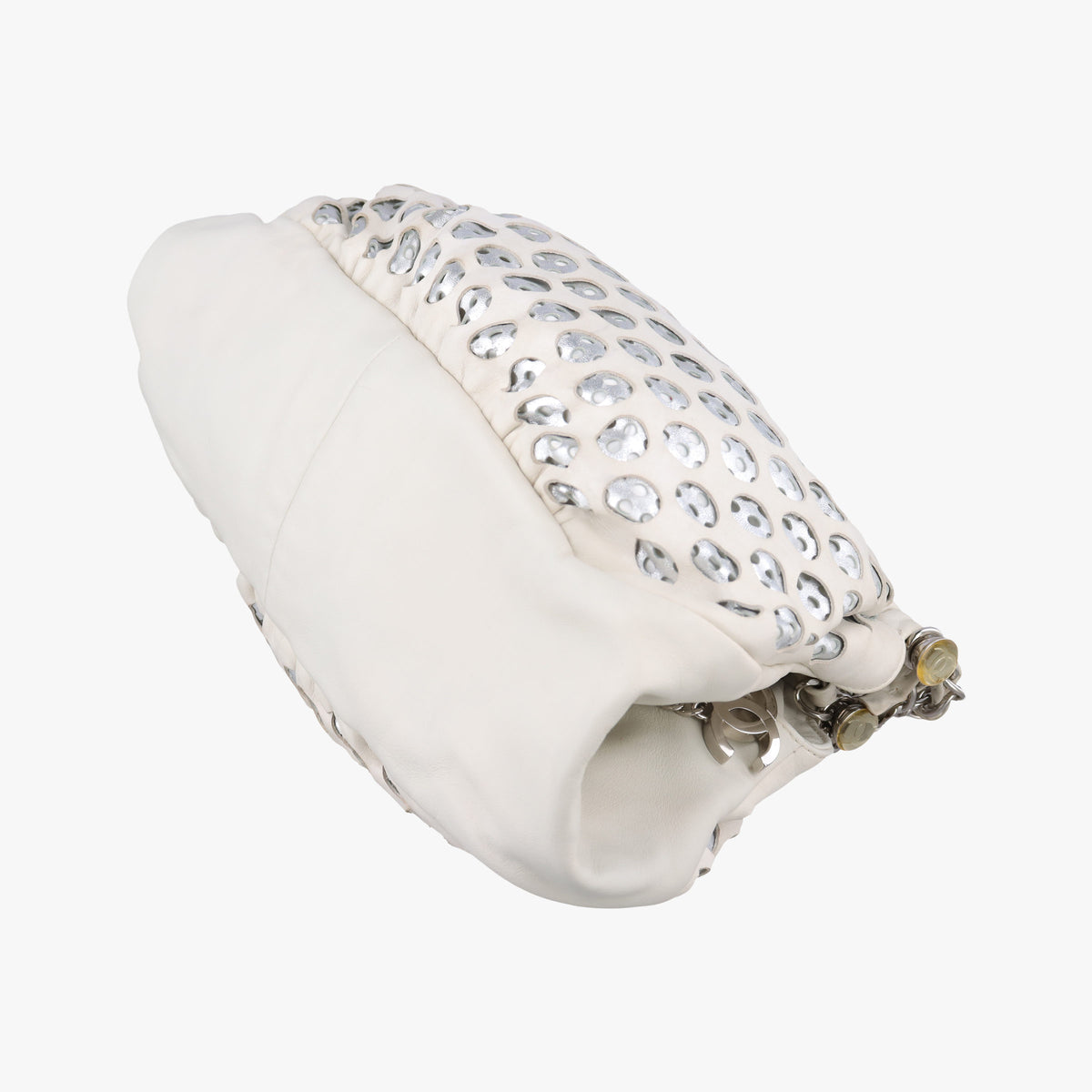 Perforated Chain White Leather A34884 11377089パーフォレイテッド チェーン ホワイト レザー A34884 11377089