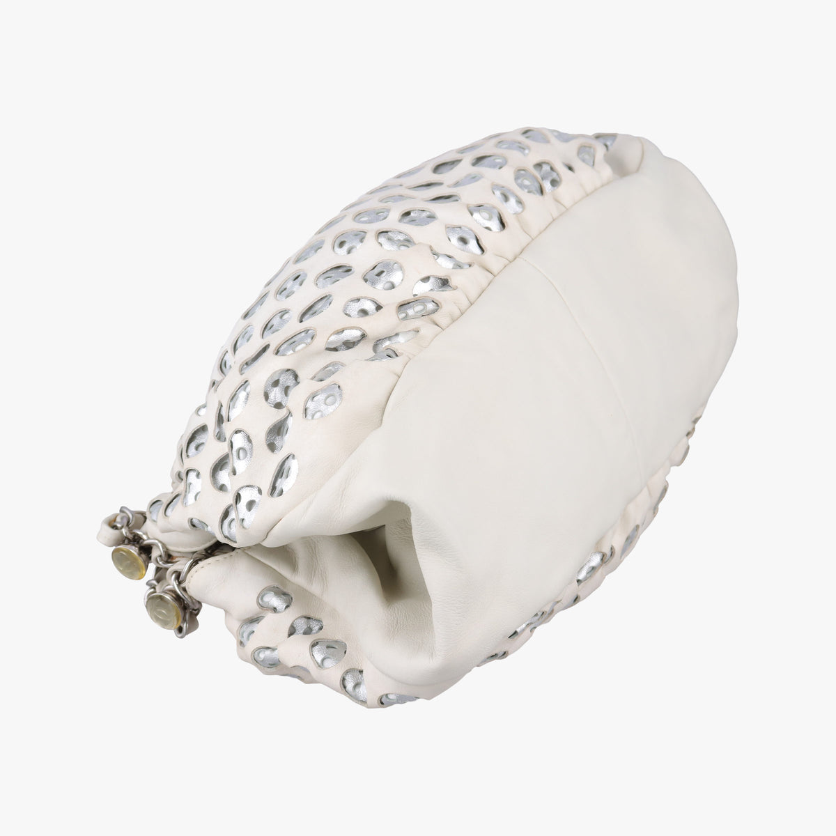 Perforated Chain White Leather A34884 11377089パーフォレイテッド チェーン ホワイト レザー A34884 11377089