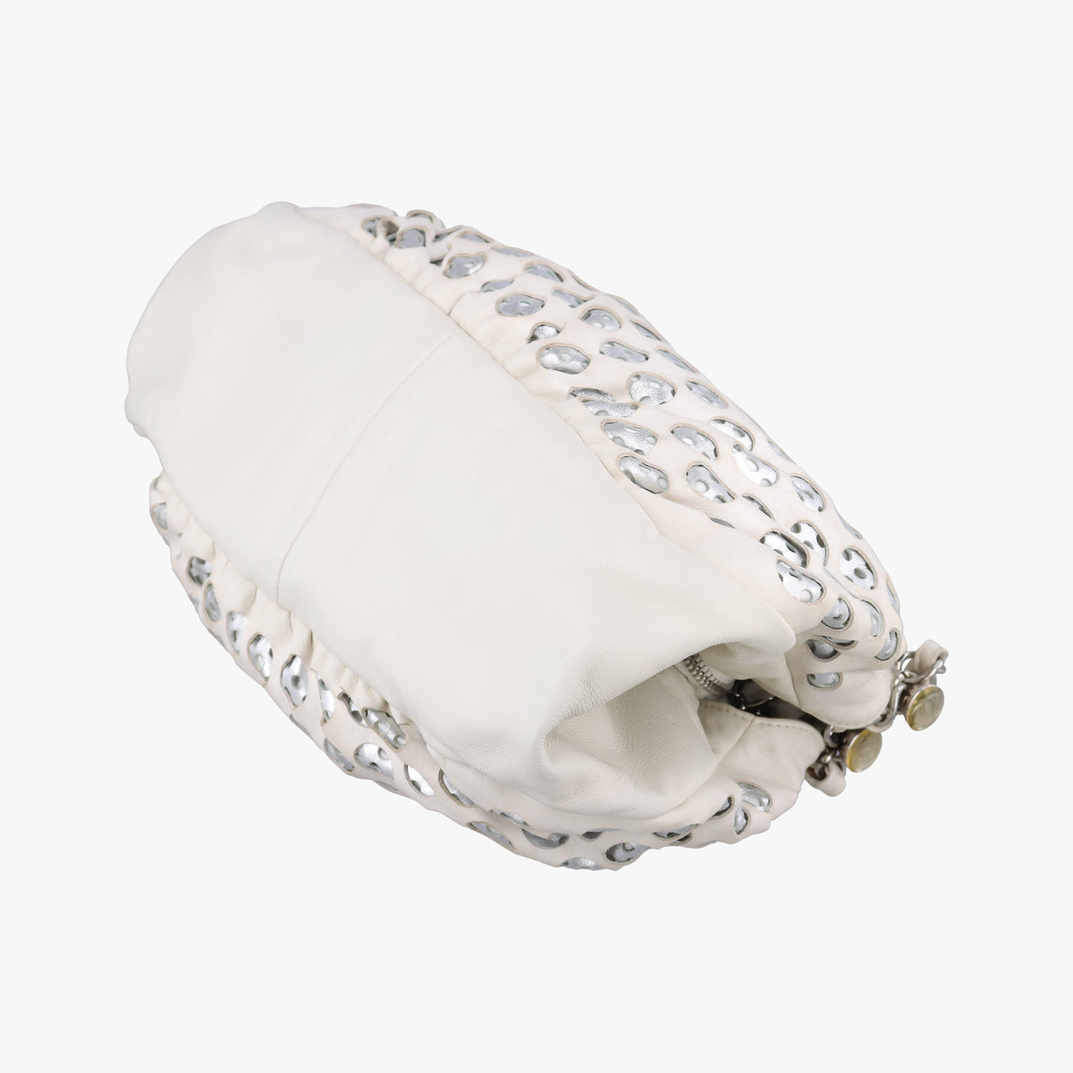 Perforated Chain White Leather A34884 11377089パーフォレイテッド チェーン ホワイト レザー A34884 11377089