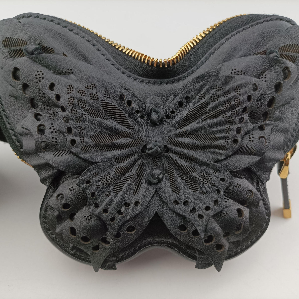 30 Montaigne Removable Black Lambskin 43-MA-120330 モンテーニュ バタフライ ブラック ラムスキン 43-MA-1203