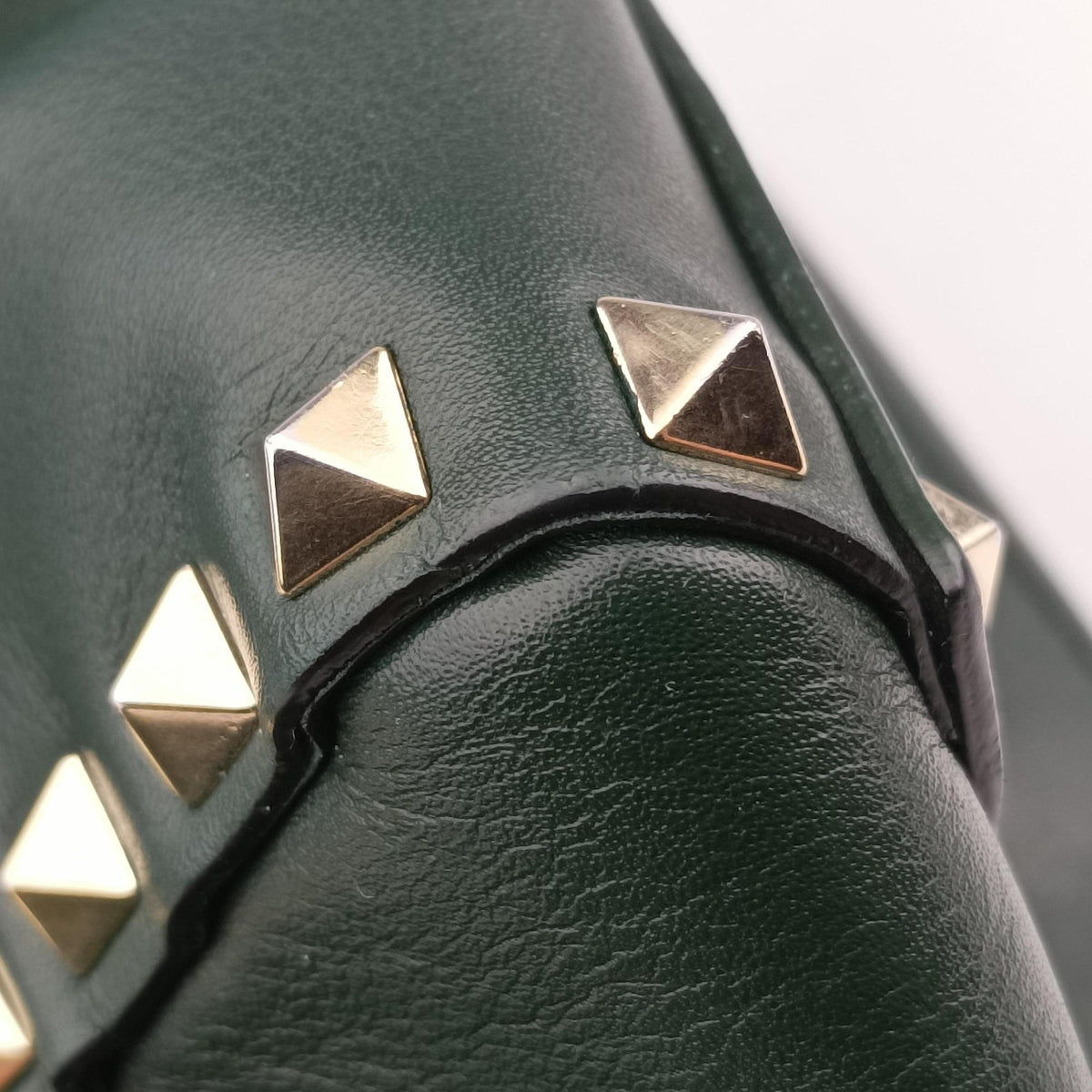 Rockstud Green Leather BGH54CBOL1ロックスタッズ グリーン レザー BGH54CBOL1