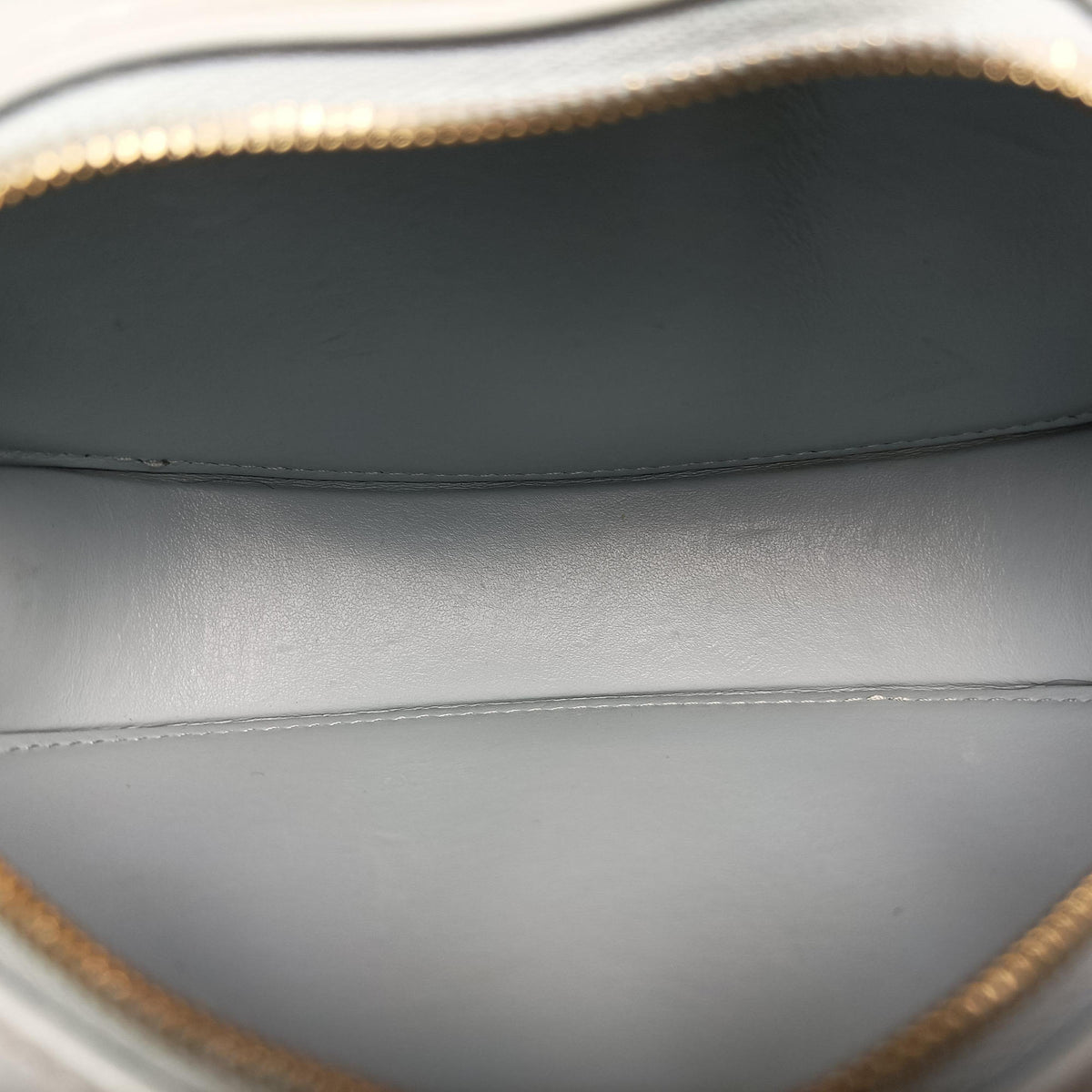 Oval Purse Cuir Triomphe Blue Leather W-SL-2262オーバルパース キュイル トリオンフ ブルー レザー W-SL-2262