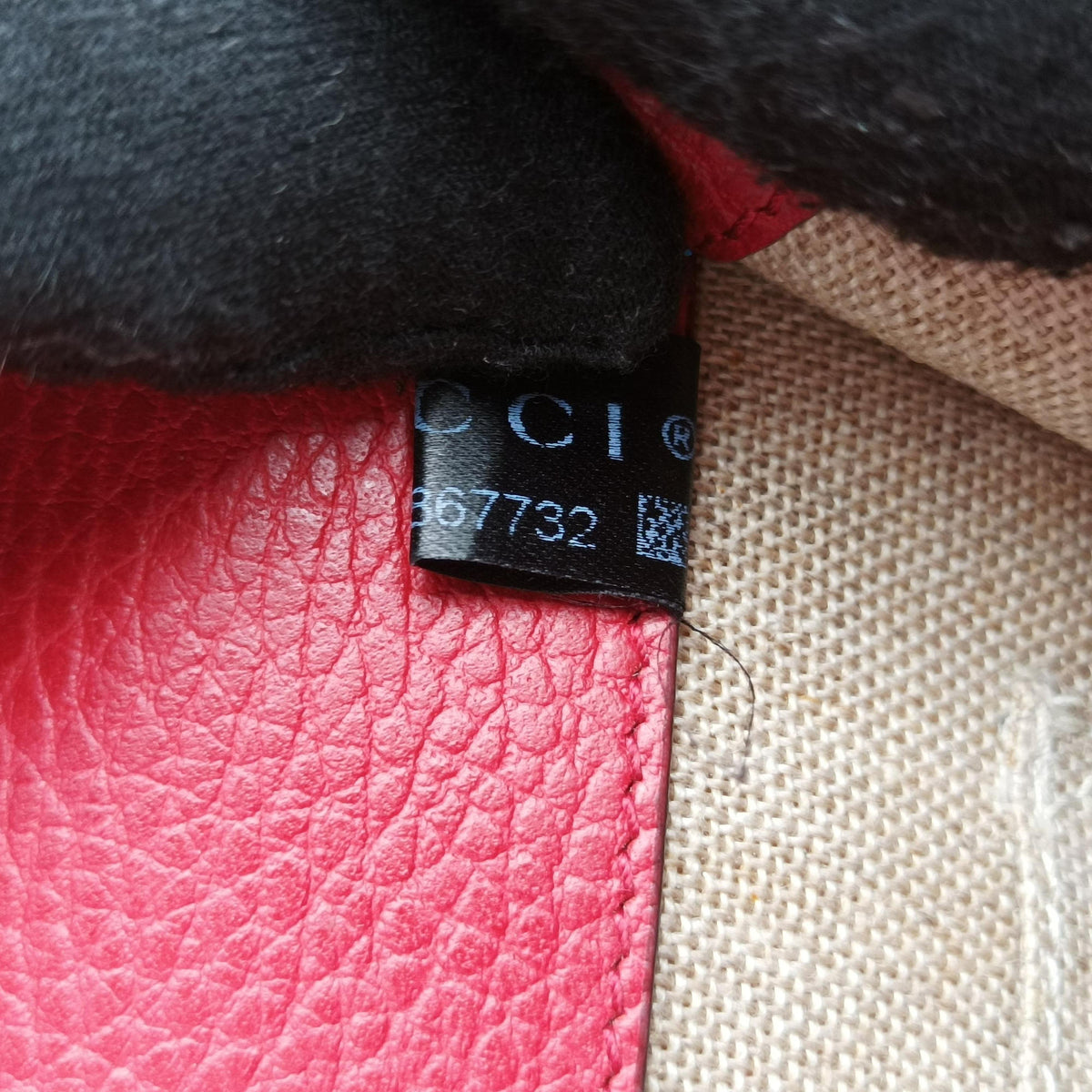 Interlocking G Red Leather 510304 C028867732インターロッキングG レッド レザー 510304 C028867732