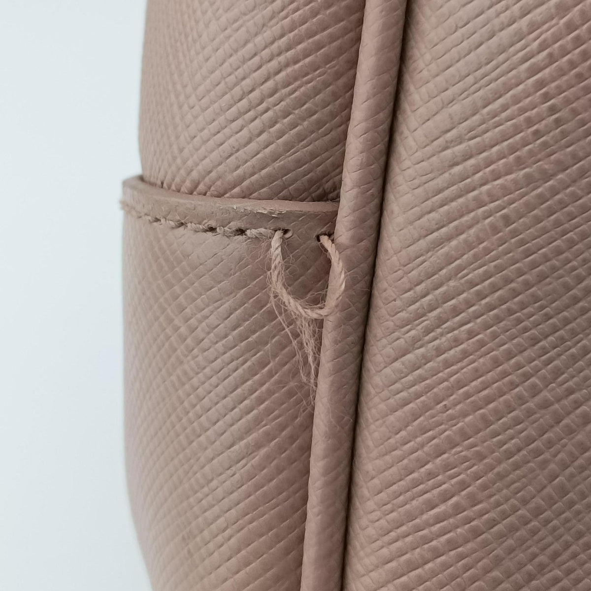 Galleria Pink SAFFIANO Leather BN2274 64ガレリア ピンク サフィアーノレザー BN2274 64