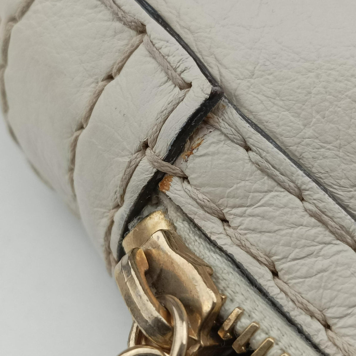 Horsebit Nail White Leather 189890 A2081946ホースビット ホワイト レザー 189890 A2081946