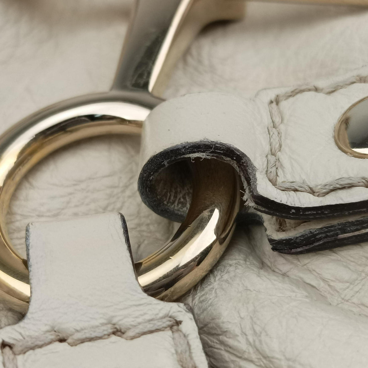 Horsebit Nail White Leather 189890 A2081946ホースビット ホワイト レザー 189890 A2081946