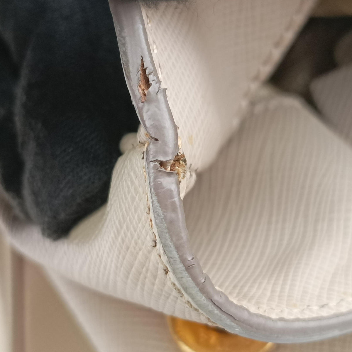 Galleria Beige SAFFIANO Leather BN2274 117ガレリア ベージュ サフィアーノレザー BN2274 117