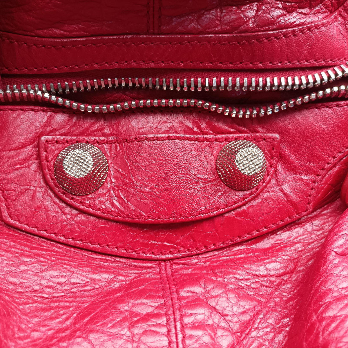 Pompon Red Leather 497717 203069ポンポン レッド レザー 497717 203069