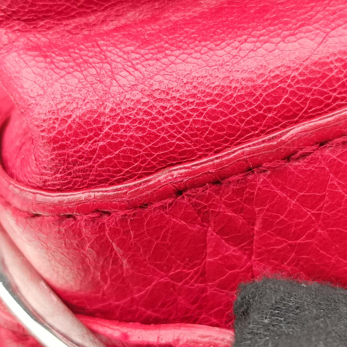 Pompon Red Leather 497717 203069ポンポン レッド レザー 497717 203069