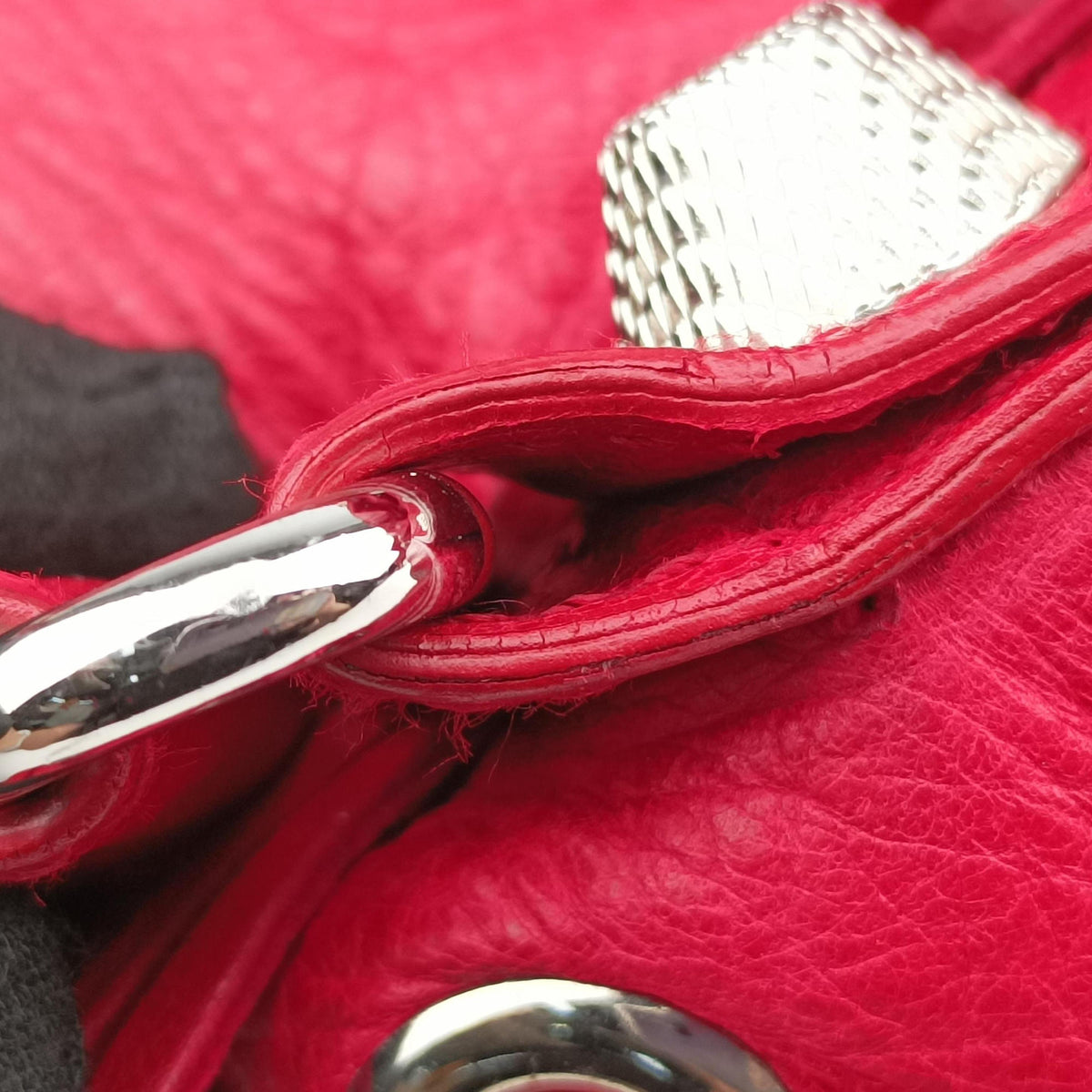Pompon Red Leather 497717 203069ポンポン レッド レザー 497717 203069