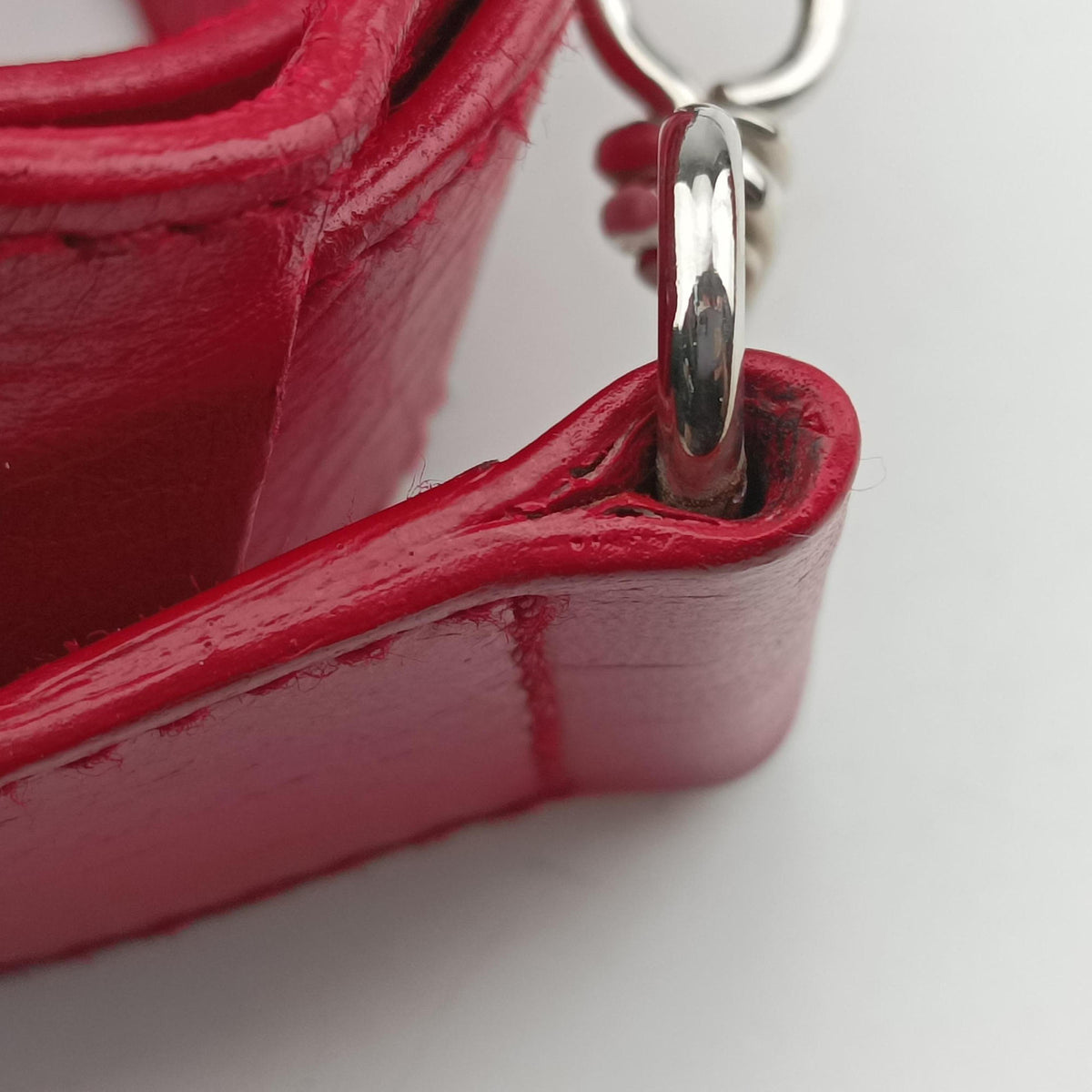 Pompon Red Leather 497717 203069ポンポン レッド レザー 497717 203069