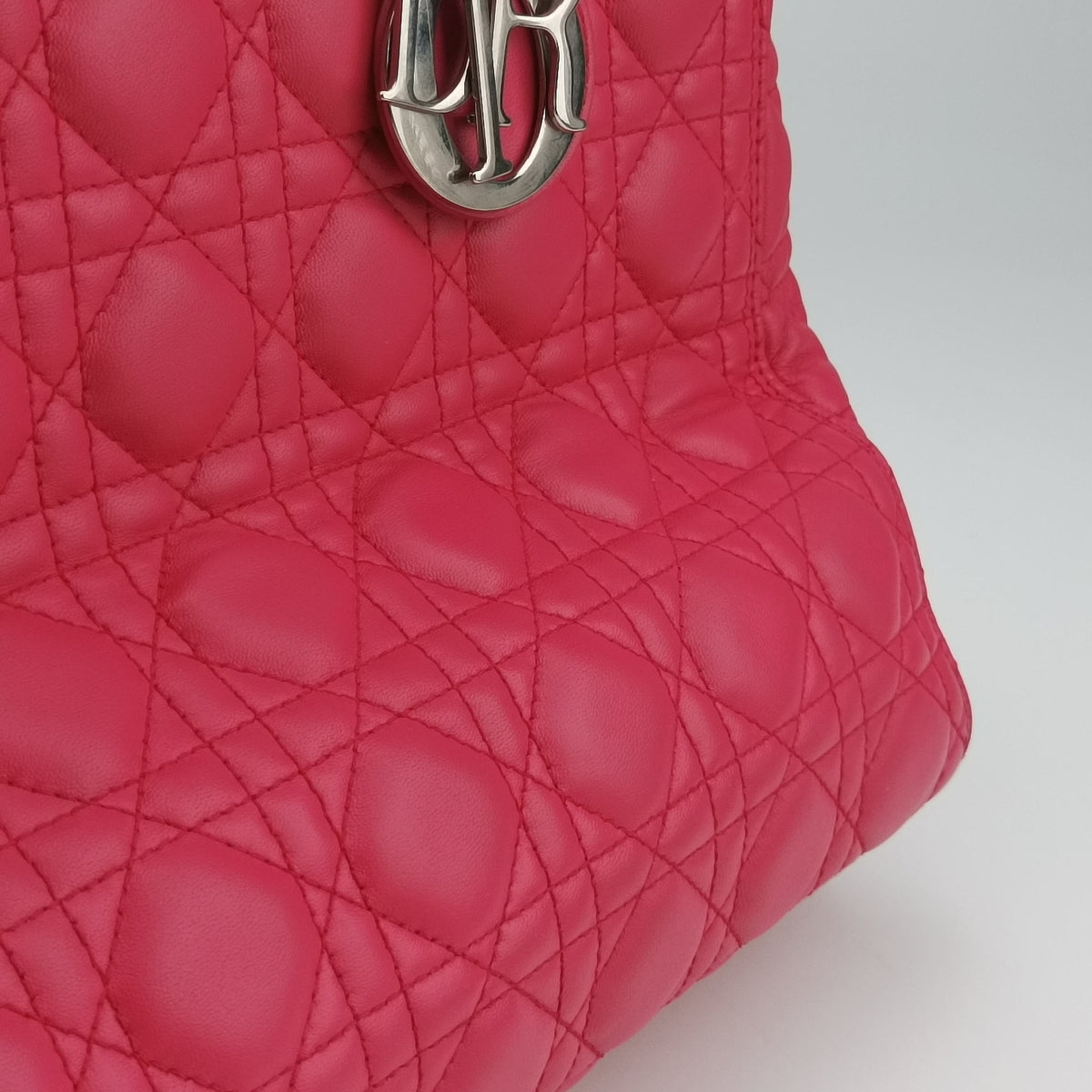 Lady Dior Rose lambskin 18-MA-1103レディディオール ローズ レッド ラムスキン 18-MA-1103