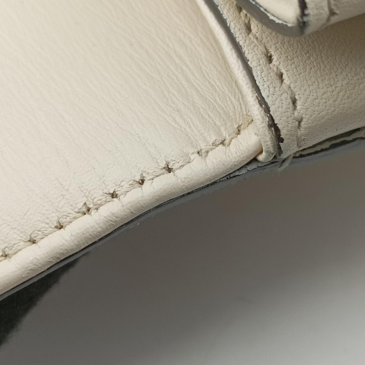 Broadway Tiger Head White Leather 453777 F020986580ブロードウェイ タイガーヘッド ホワイト レザー 453777 F020986580