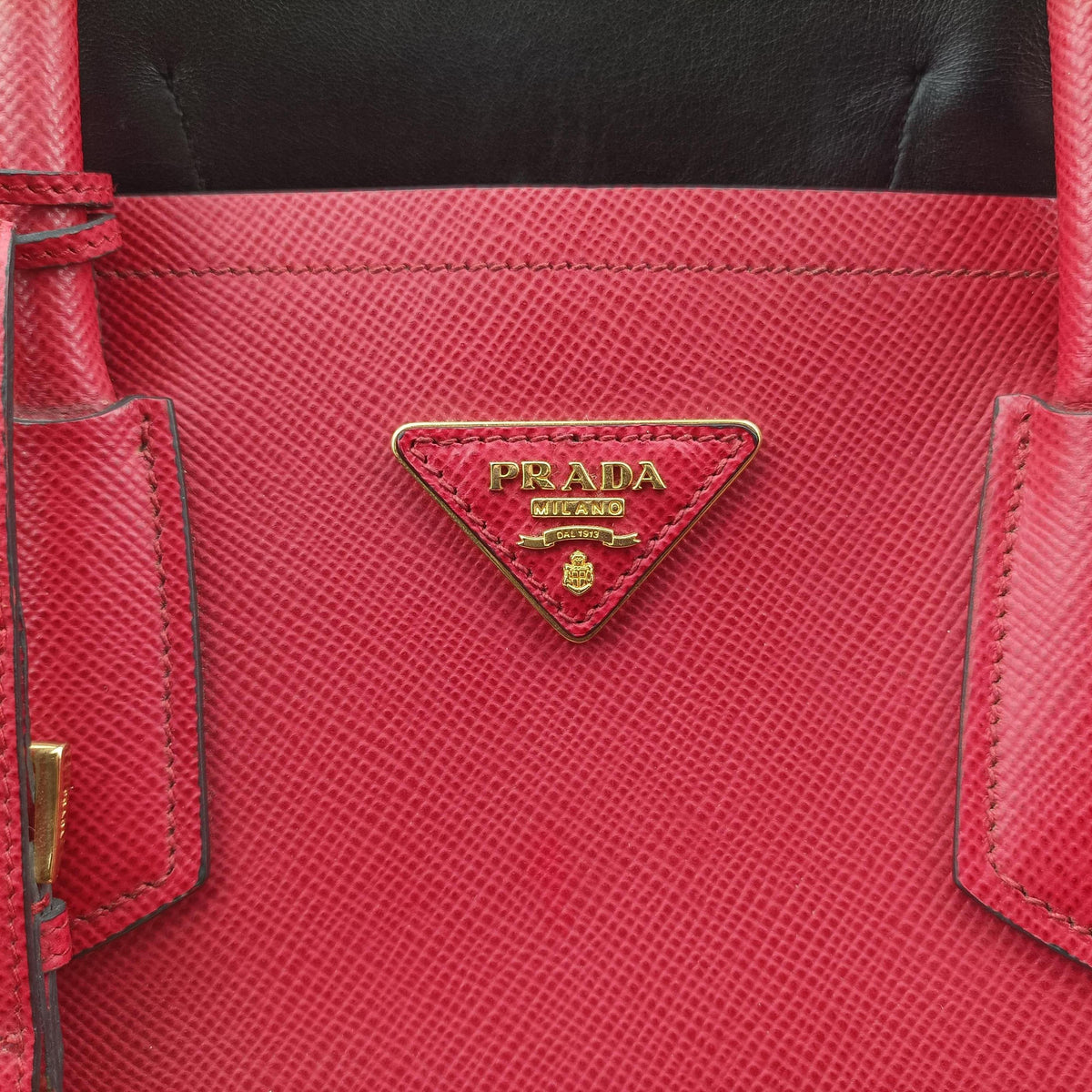 Double Cuir Red SAFFIANO Leather B2756T 25ダブル キュイール レッド サフィアーノレザー B2756T 25