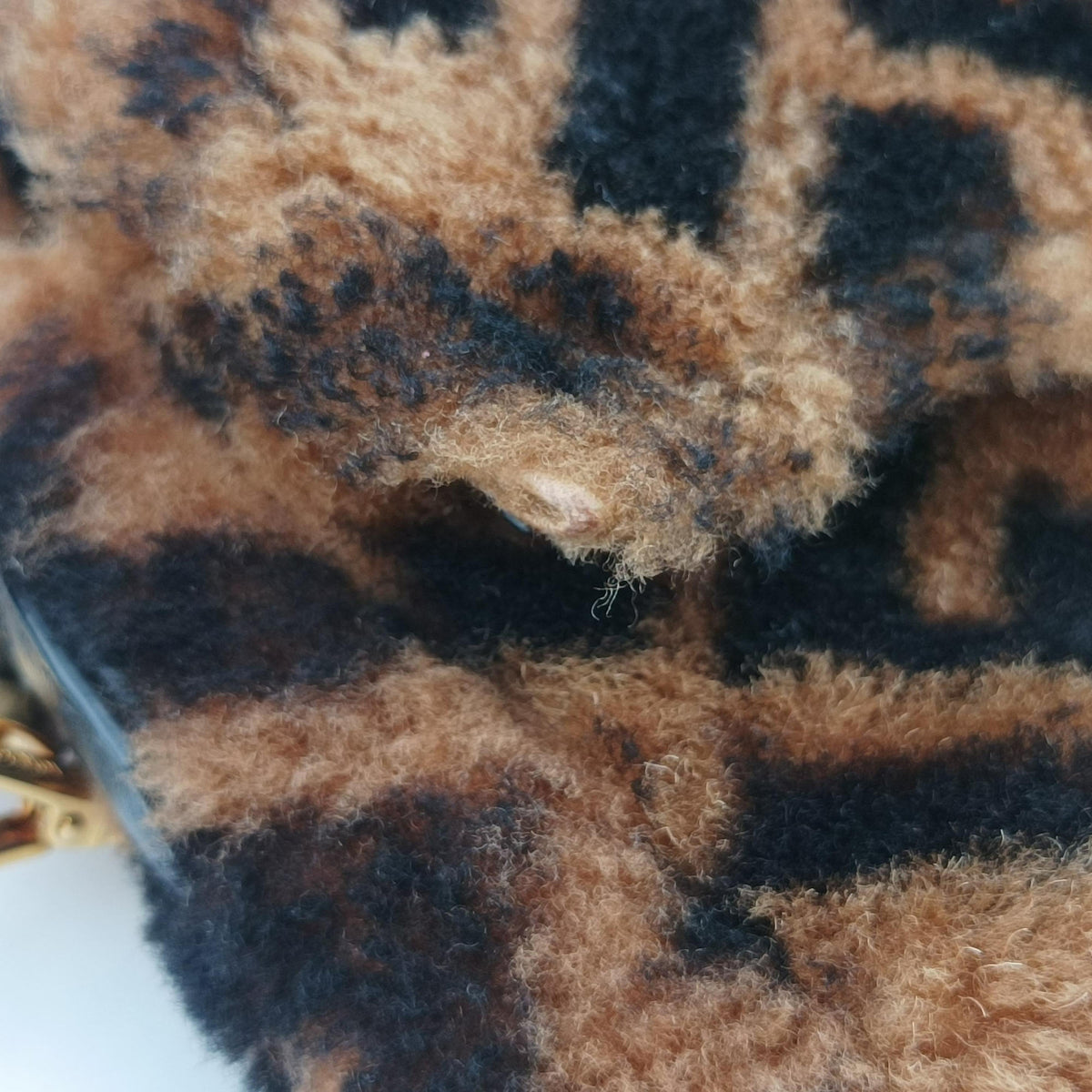 BAGUETTE Brown×Black fur 8BS017 8BS017-A8HP-218-10429バケット ブラウン×ブラック ファー 8BS017 8BS017-A8HP-218-10429