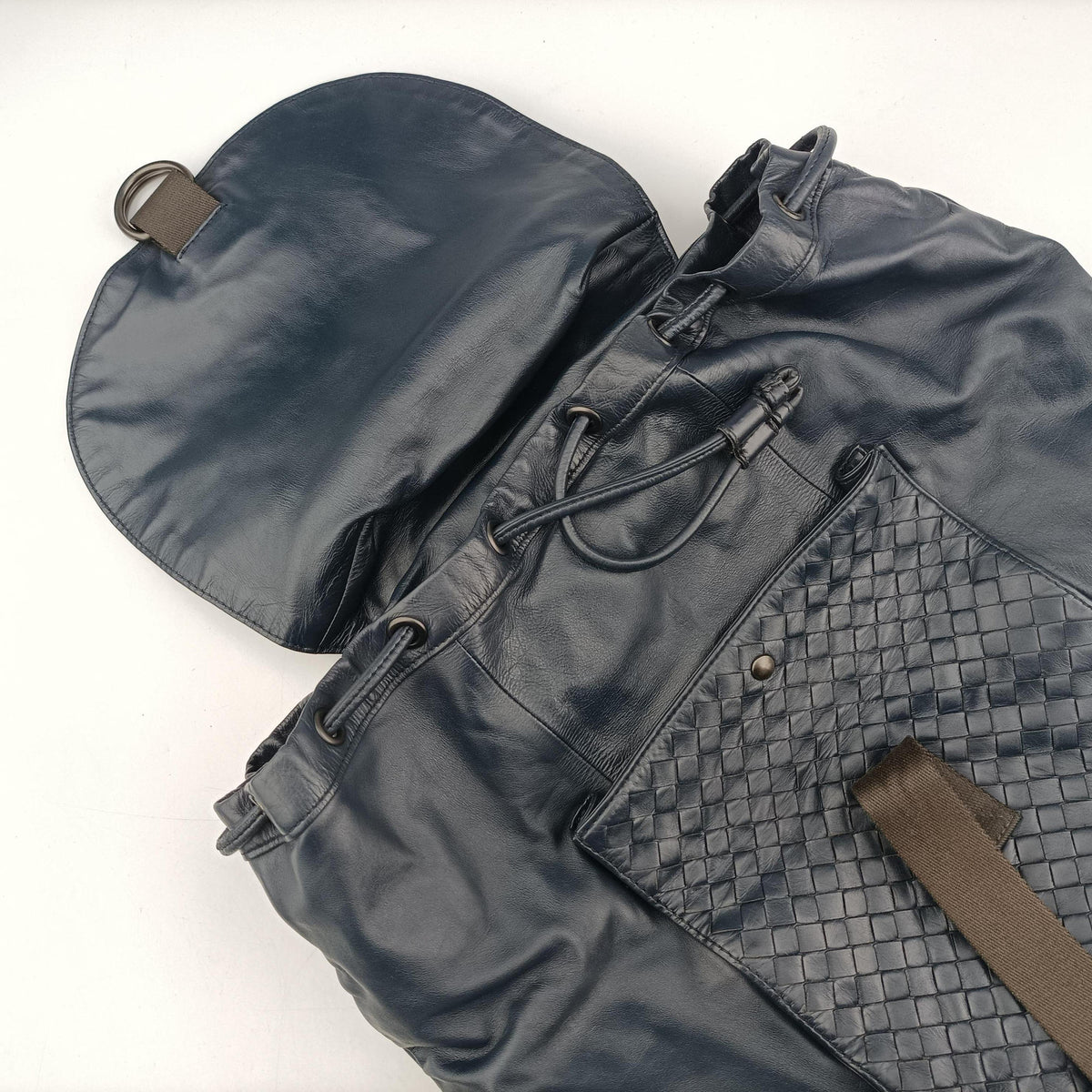 Intrecciato Navy Lambskin B03960207Bイントレチャート ネイビー ラムスキン B03960207B