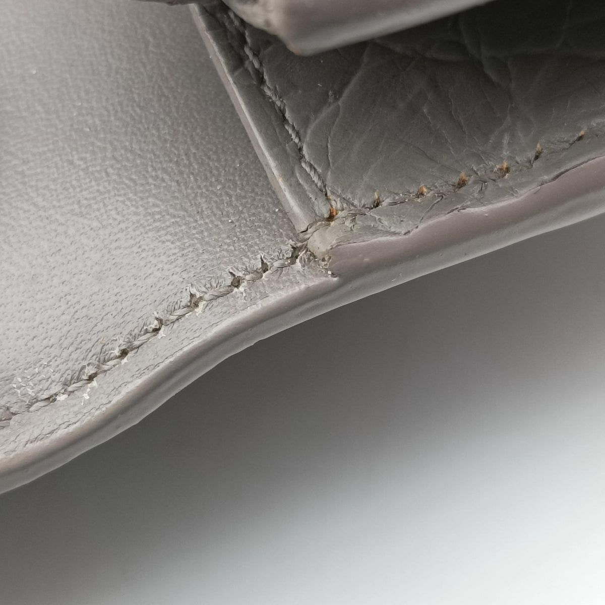KATE Grey Leather 452159 INN452159.0217ケイト グレー レザー 452159 INN452159.0217