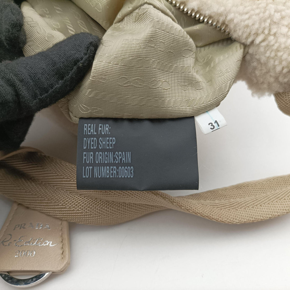 Re-Edition 2000 Beige Sheep Fur 1NE515 31/A3リエディション 2000 ベージュ シープファー 1NE515 31/A3