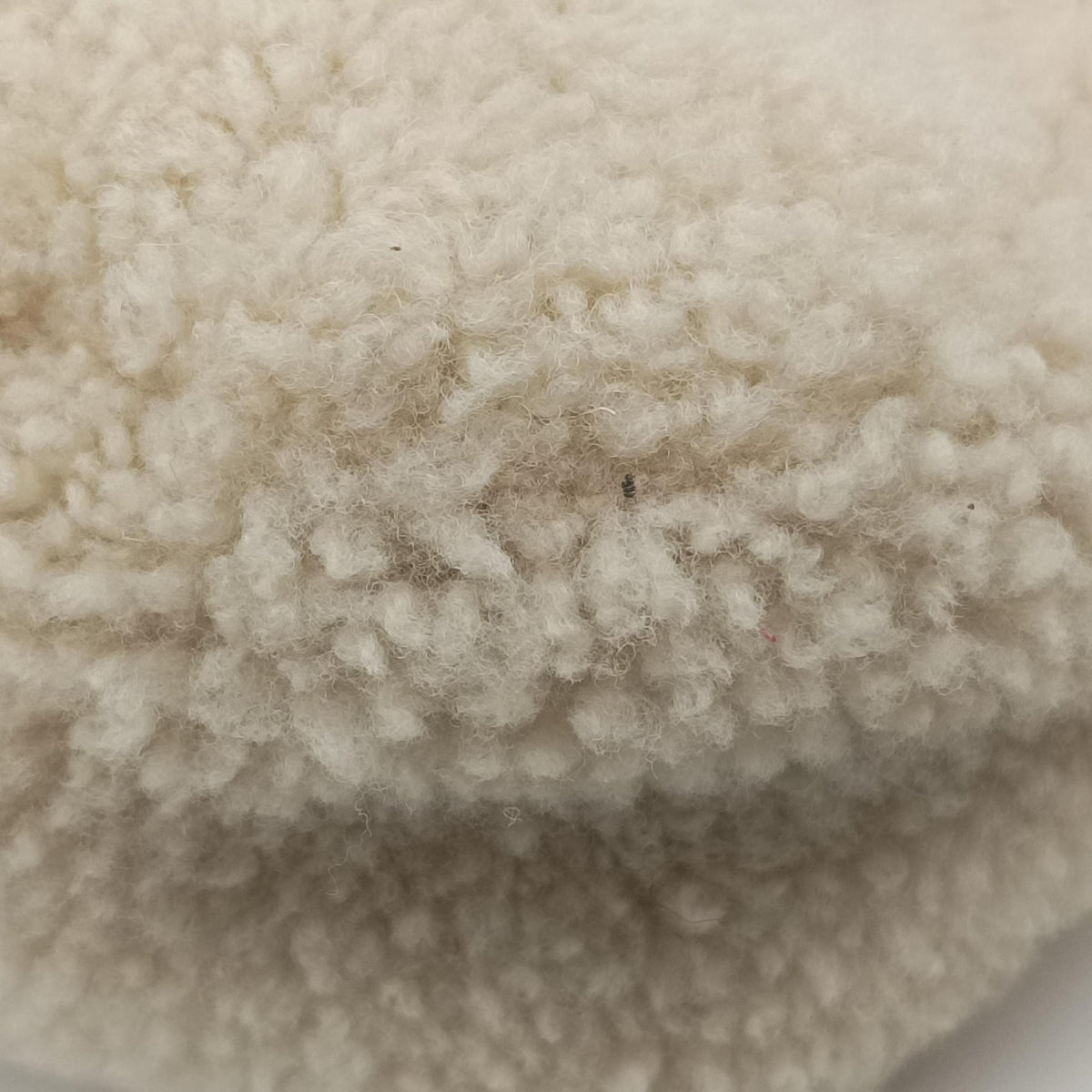 Re-Edition 2000 Beige Sheep Fur 1NE515 31/A3リエディション 2000 ベージュ シープファー 1NE515 31/A3