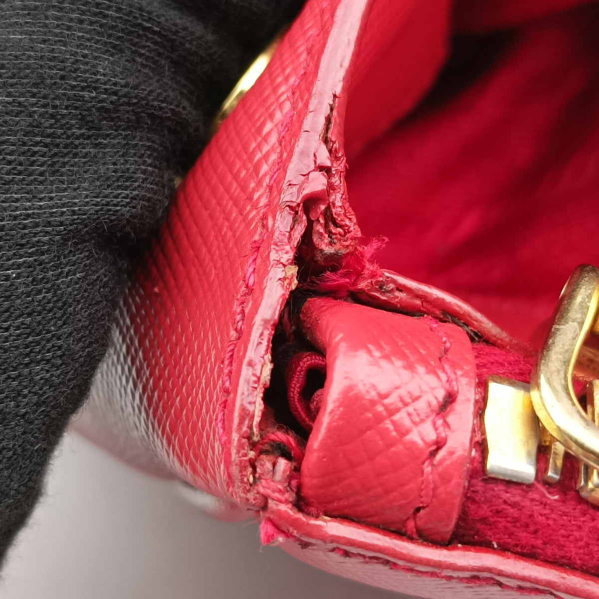 Galleria Red SAFFIANO Leather BN1844 7 8ガレリア レッド サフィアーノレザー BN1844 7 8
