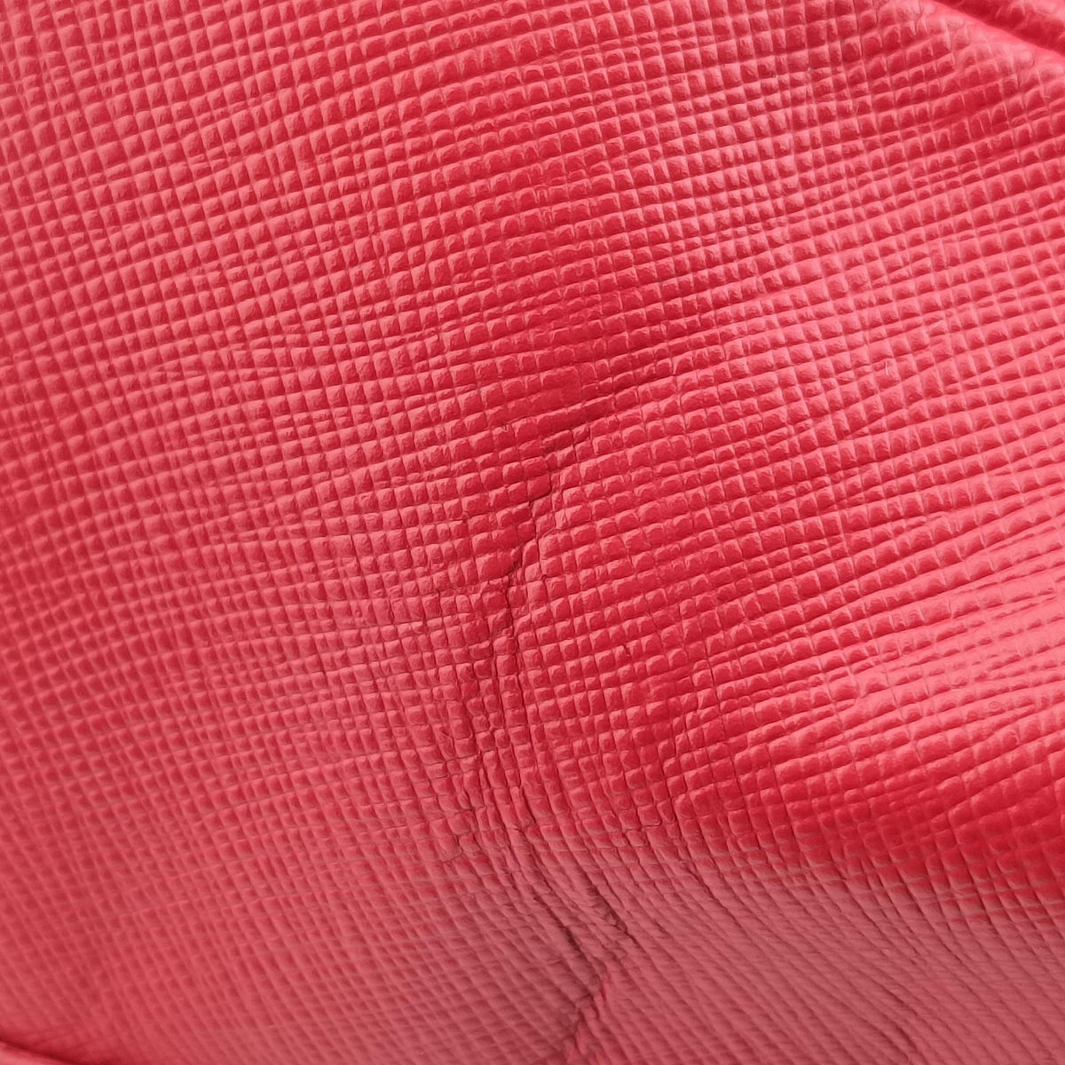 Galleria Red SAFFIANO Leather BN1844 7 8ガレリア レッド サフィアーノレザー BN1844 7 8