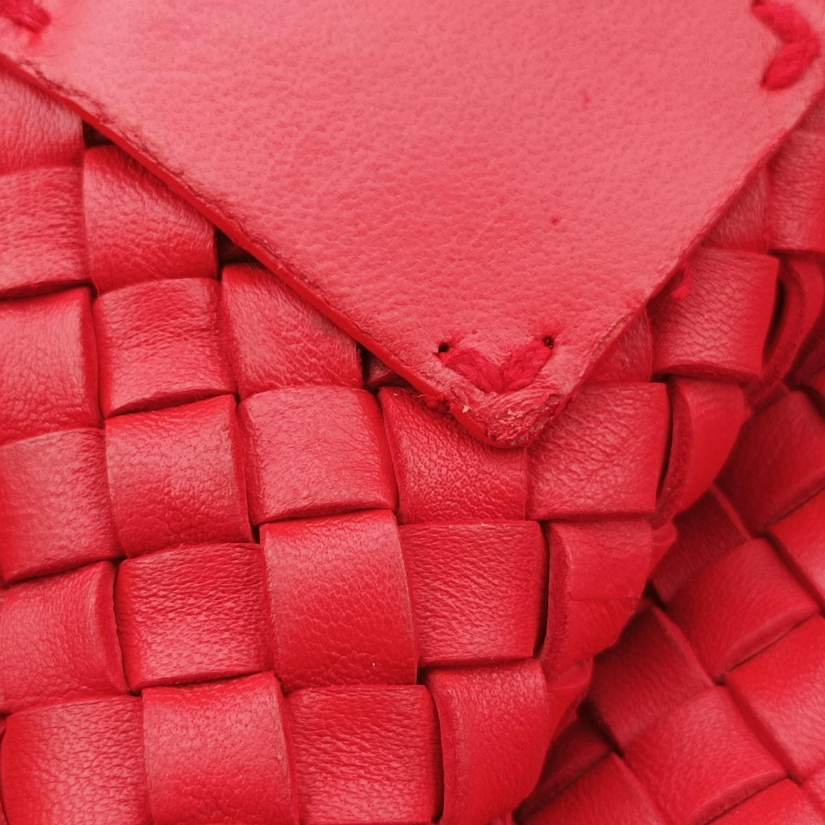 Cabat intrecciato Red lambskin 141498 V9131 6500カバッティントレッチャート レッド ラムスキン 141498 V9131 6500