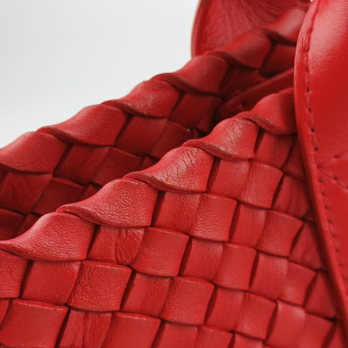 Cabat intrecciato Red lambskin 141498 V9131 6500カバッティントレッチャート レッド ラムスキン 141498 V9131 6500