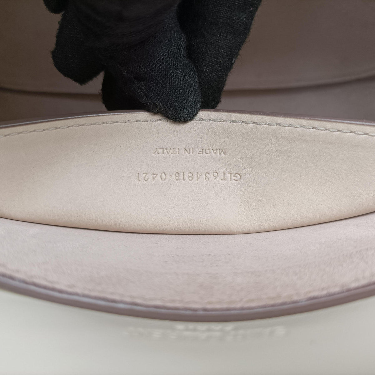 KAIA White Leather 634818 GLT634818.0421カイア ホワイト レザー 634818 GLT634818.0421