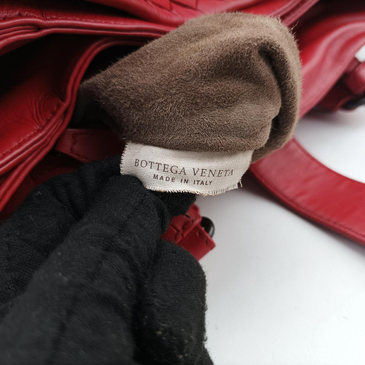 Roma Intrecciato Red lambskin B07424966Uローマ イントレチャート レッド ラムスキン B07424966U
