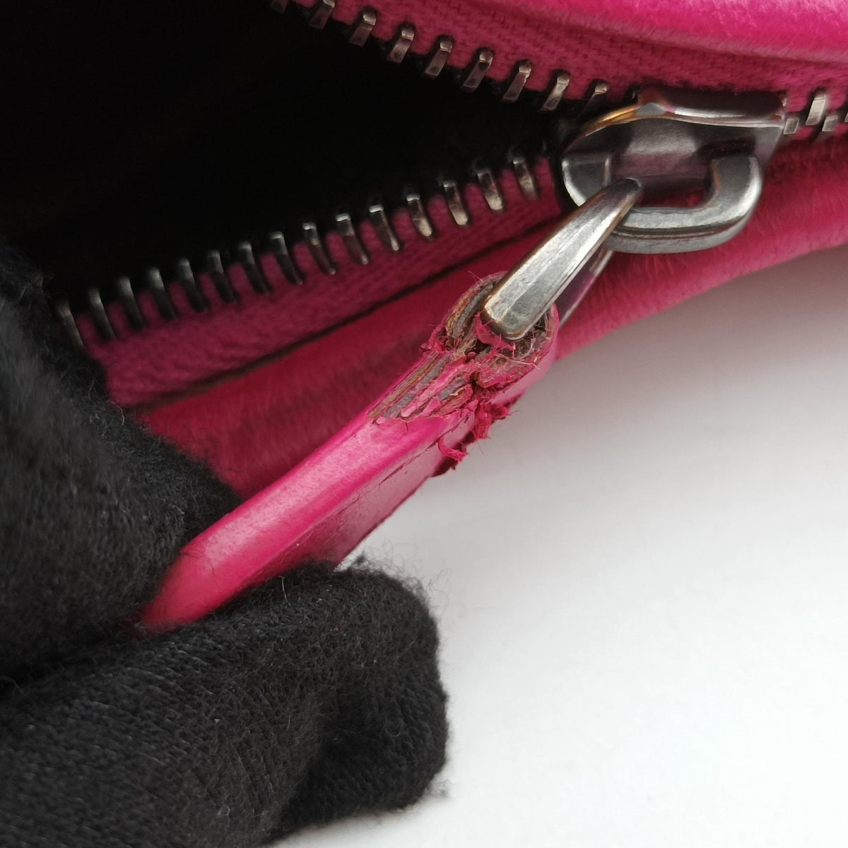 Intrecciato Rose lambskin B00412380Xイントレチャート ローズ レッド ラムスキン B00412380X