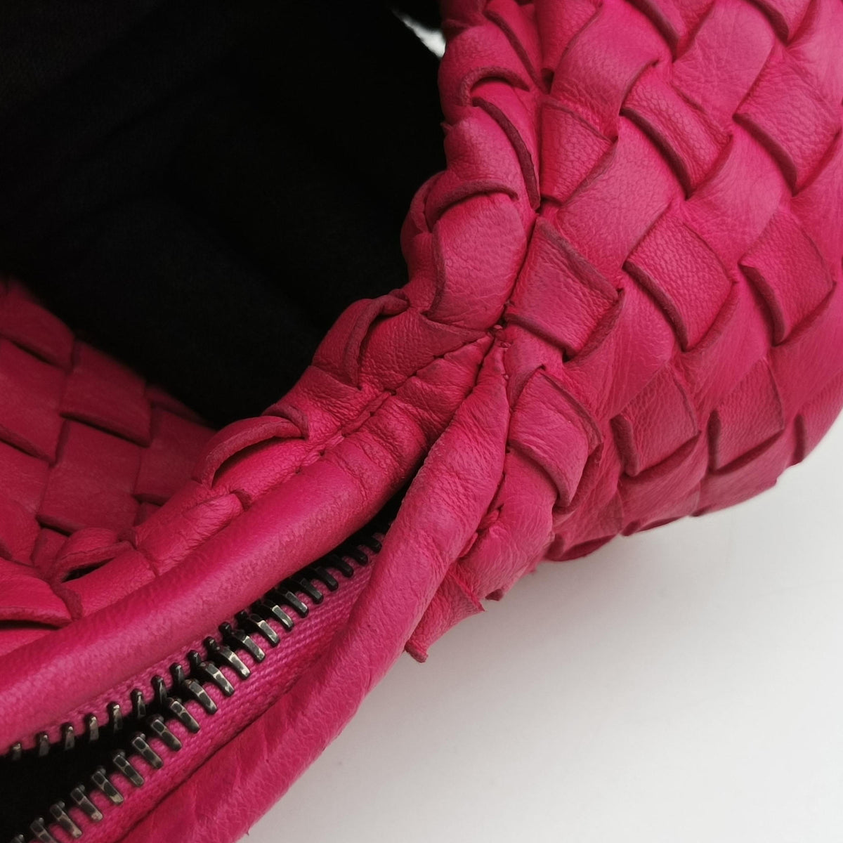 Intrecciato Rose lambskin B00412380Xイントレチャート ローズ レッド ラムスキン B00412380X