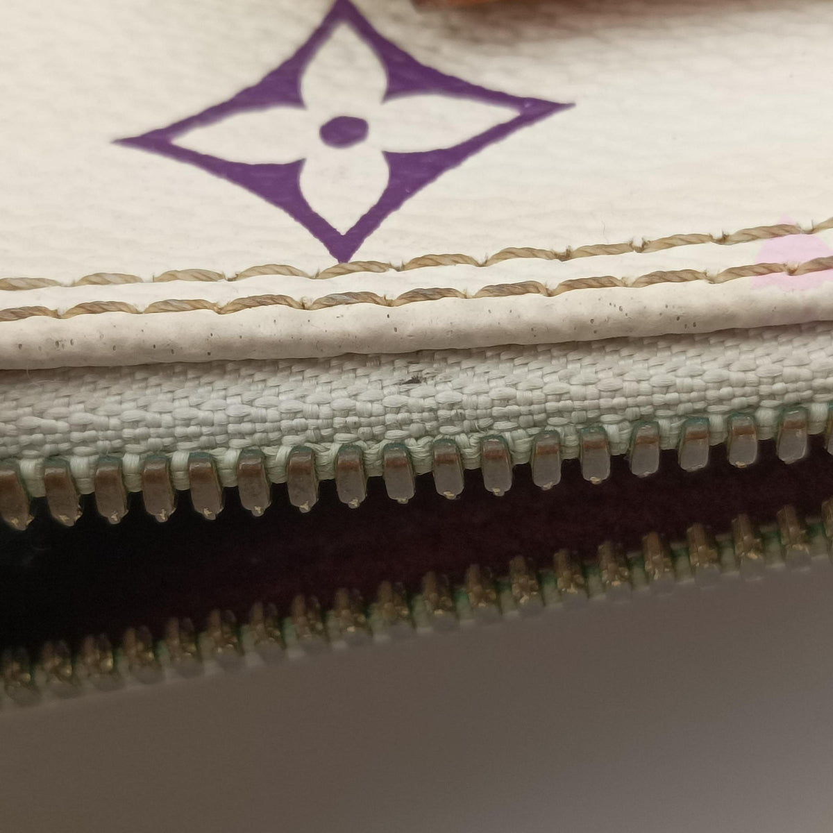 Alma PM white Monogram Multicolor M92647 FL1017アルマPM ブロン モノグラム マルチカラー M92647 FL1017
