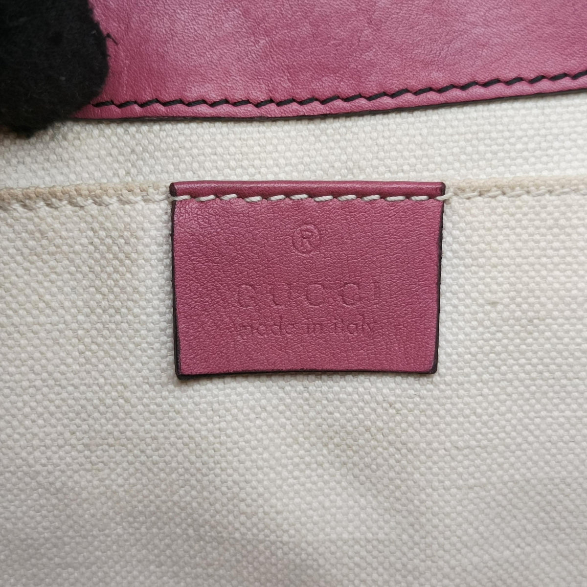 Emily Pink Leather 295402 C013086707エミリー ピンク レザー 295402 C013086707