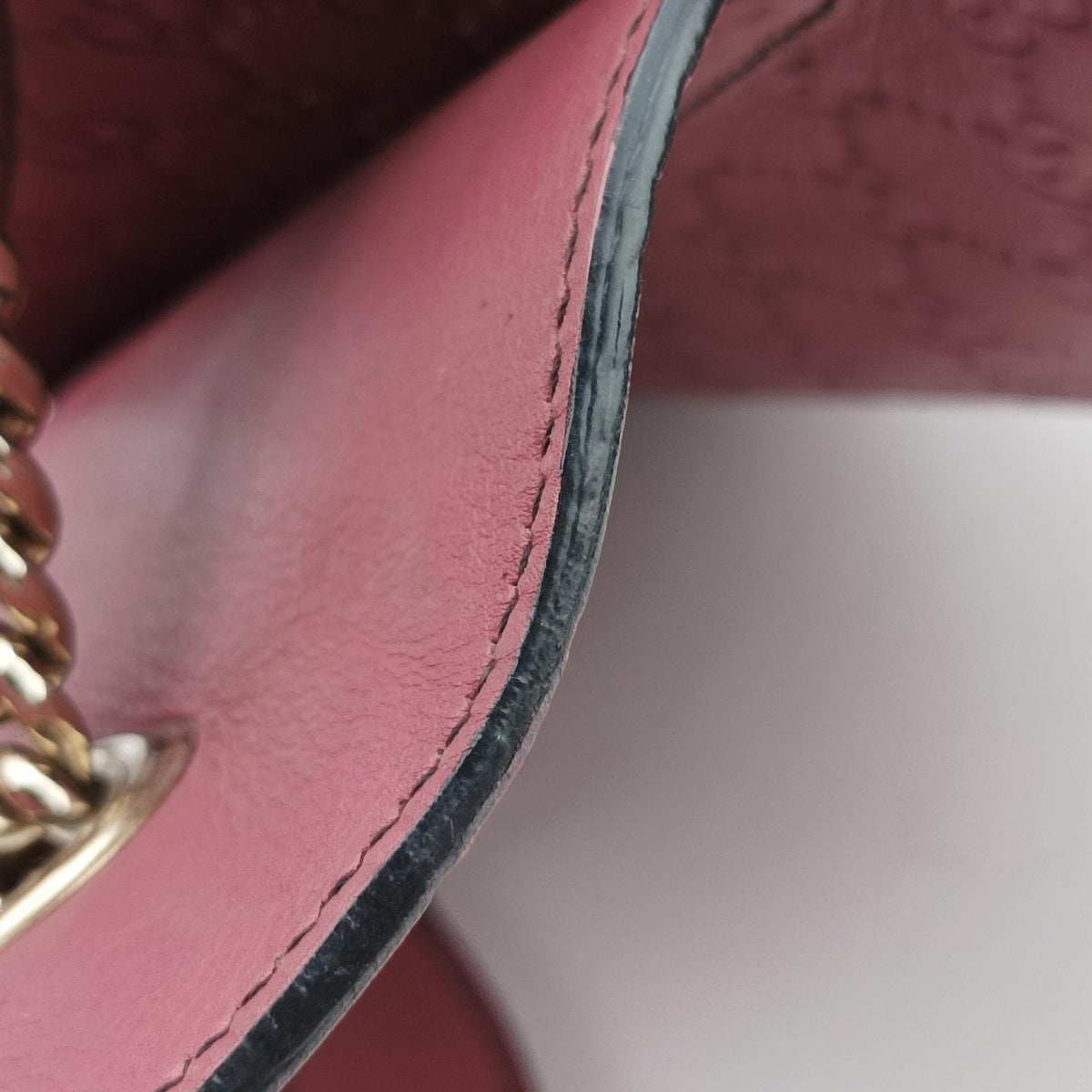 Emily Pink Leather 295402 C013086707エミリー ピンク レザー 295402 C013086707