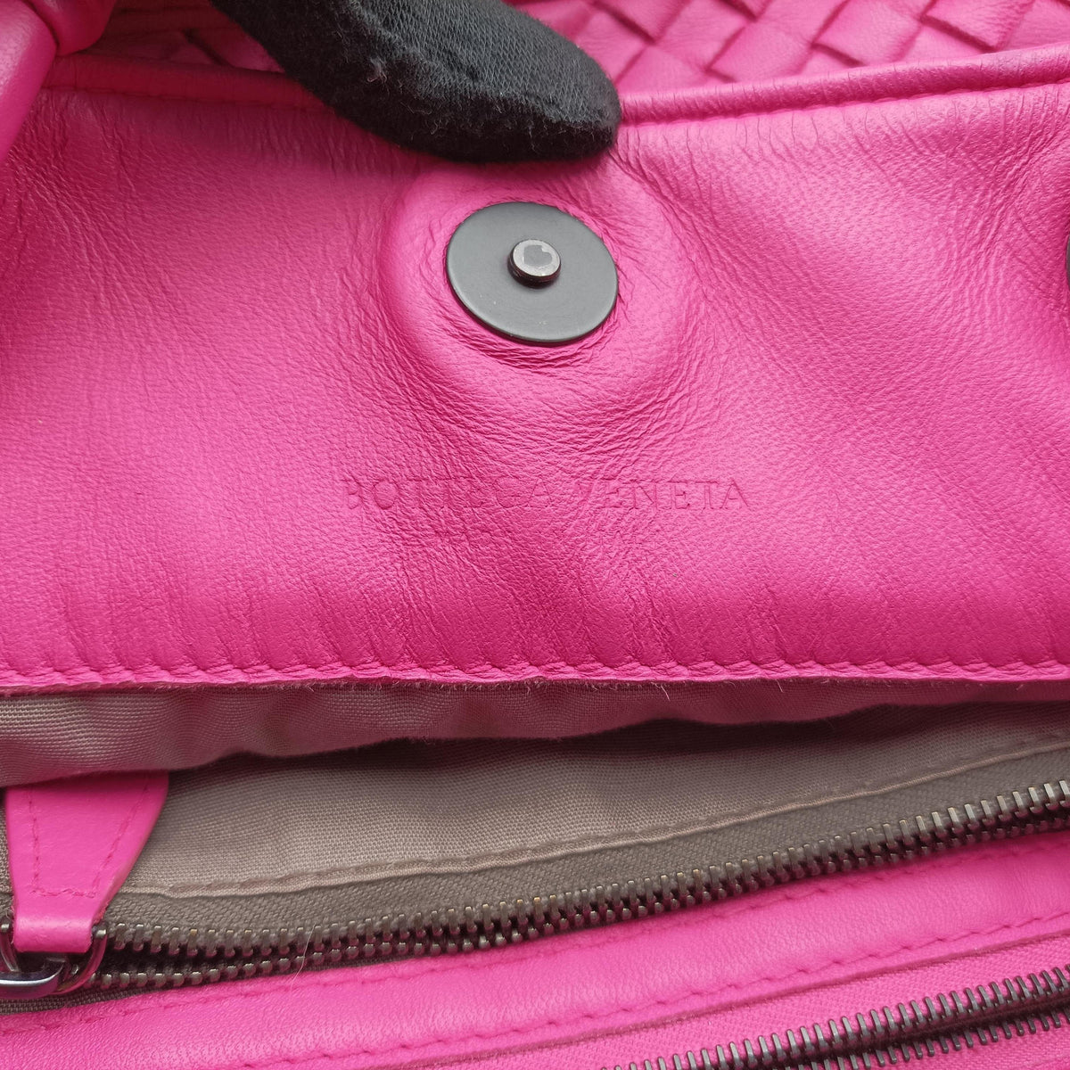 Intrecciato Rose lambskin B053849120イントレチャート ローズ レッド ラムスキン B053849120