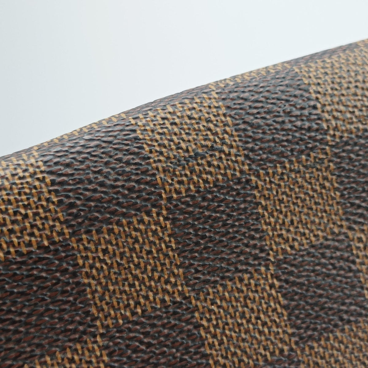 Bastille Messenger EBENE Damier Canvas N45258 CA0190バスティーユ メッセンジャー エベヌ ダミエキャンバス N45258 CA0190