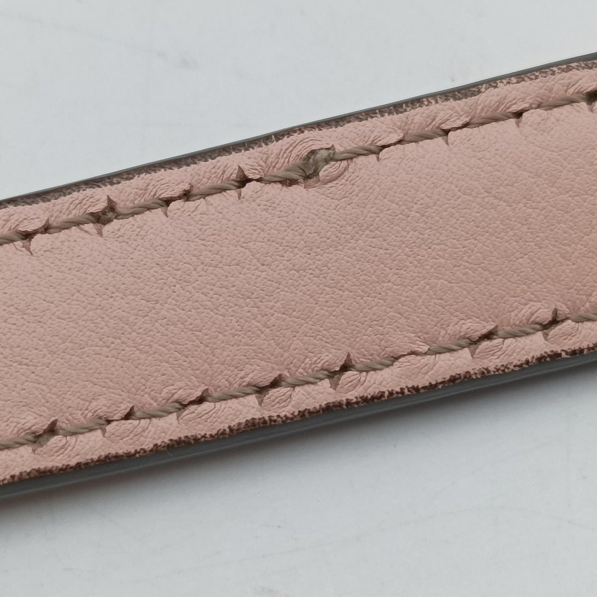 3 BAGUETTE Pink fur 8BR757 8BR757.5C1.159.92903(トレ)バゲット ピンク ファー 8BR757 8BR757.5C1.159.9290