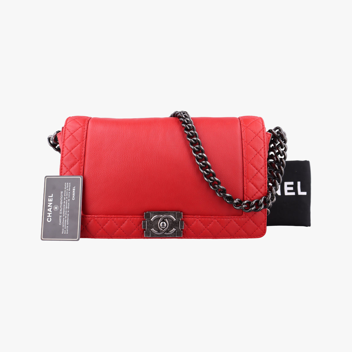 BOY CHANEL Red Leather A67948 18786584ボーイシャネル レッド レザー A67948 18786584