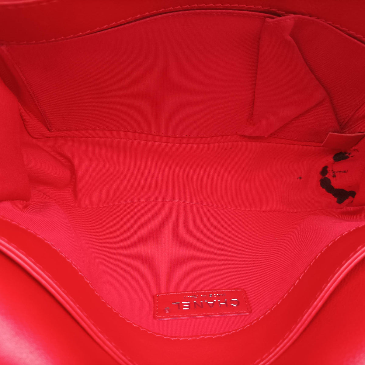 BOY CHANEL Red Leather A67948 18786584ボーイシャネル レッド レザー A67948 18786584