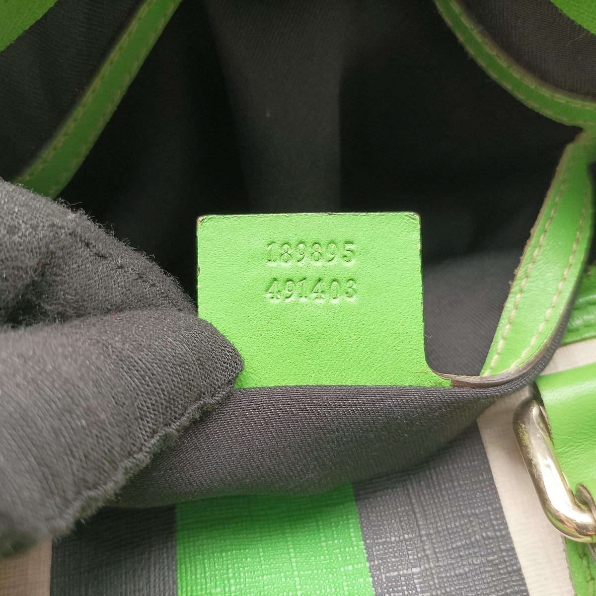 UNICEF Joy Green x White x Black PVC coated canvas 189895 G1880956ユニセフ ジョイ グリーン×ホワイト×ブラック PVCコーティングキャンバス 189895 G1880956
