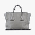 Glace Twin Pocket Tote Grey leather B2625M 14/Fグレース ツインポケットトート グレー レザー B2625M 14/F