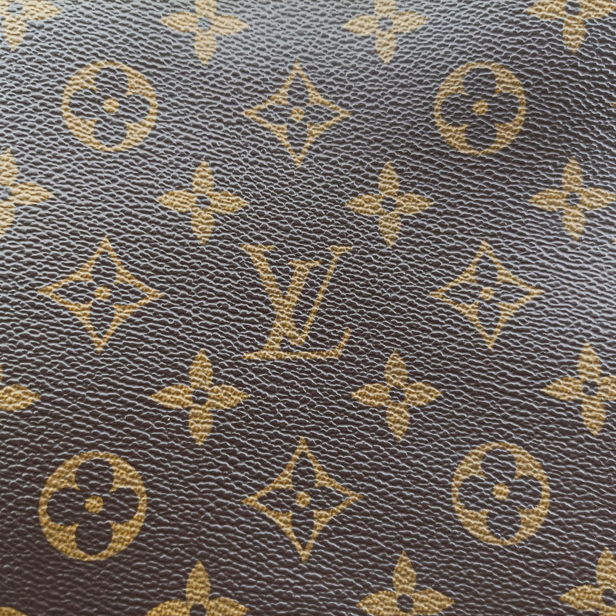 MONTAIGNE MM Brown Monogram Canvas M41056 CA0194モンテーニュMM モノグラム/ブラウン モノグラムキャンバス M41056 CA0194