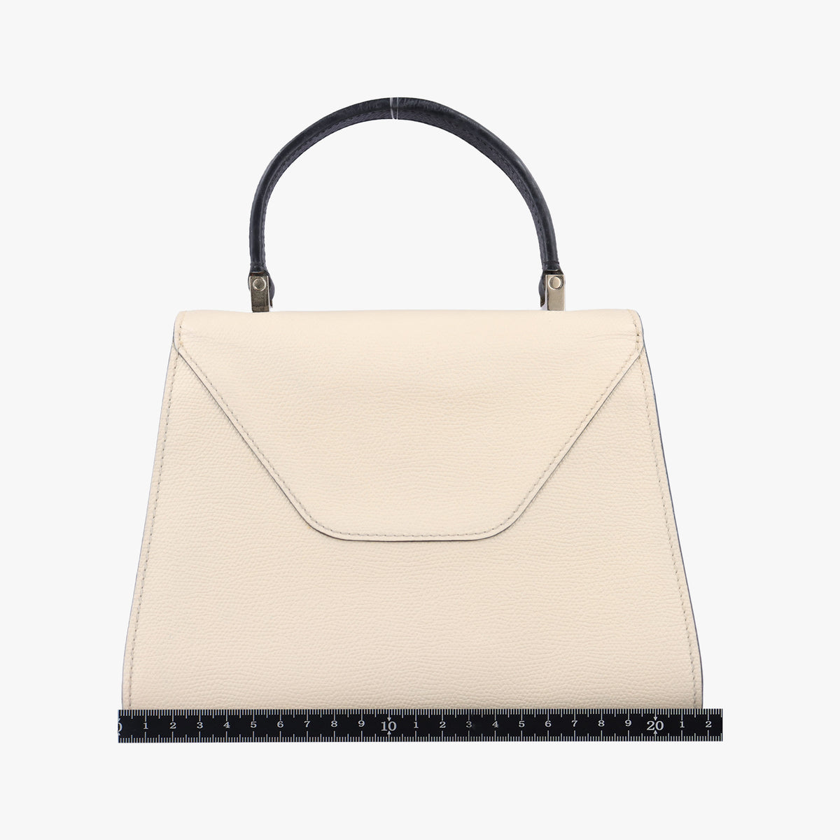 Iside White × Black Calfskin N 489349イジィデ ホワイト × ブラック カーフスキン N 489349