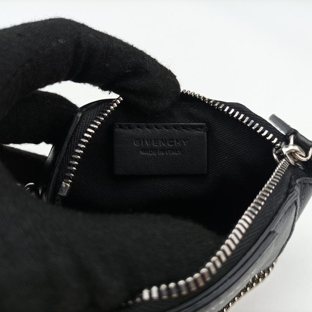 Antigona Black Leather GA E  0250アンティゴナ ブラック レザー　 GA E  0250
